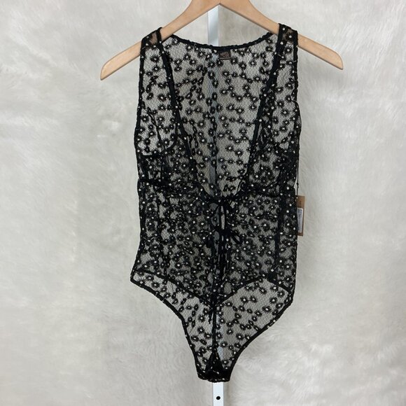 Only Hearts NYC Helena Stuart Isabel Embroidery Bonbon Bodysuit NWT L - Picture 1 of 7